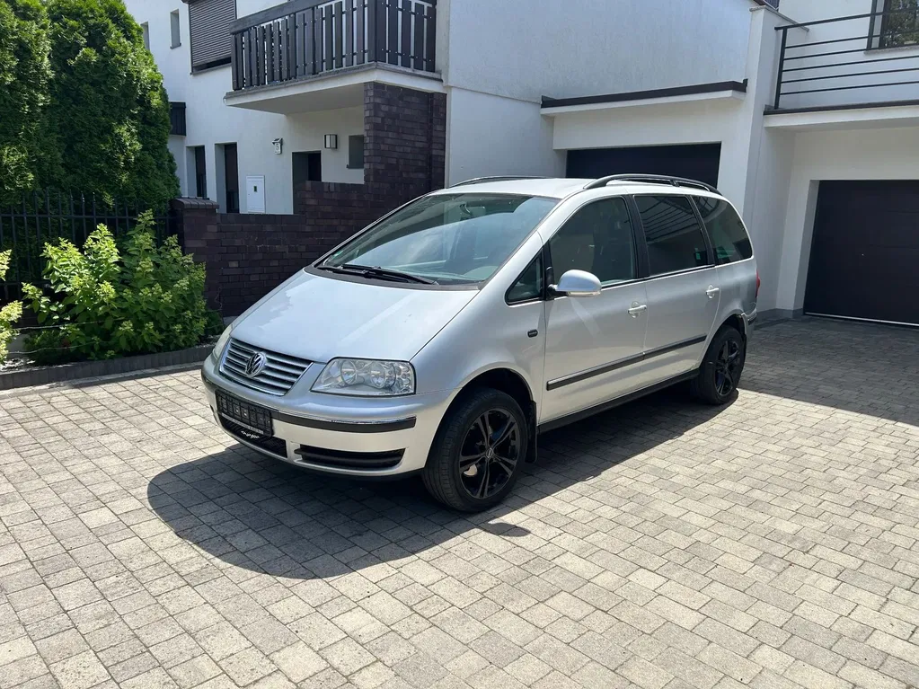 Zdjęcie: 2009 Volkswagen Sharan