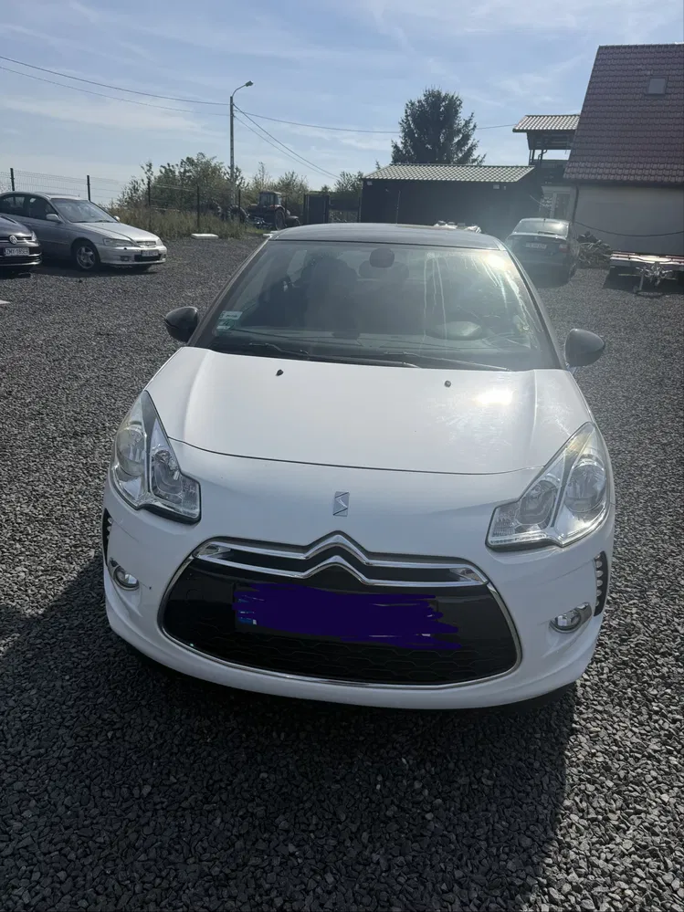 Zdjęcie: 2011 Citroen DS3