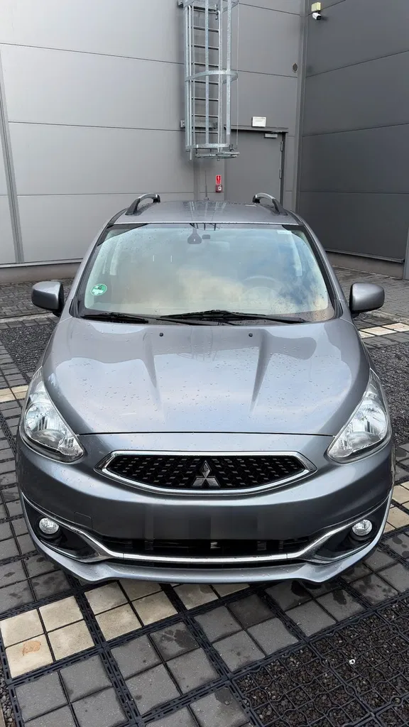 Zdjęcie: 2019 Mitsubishi Space Star