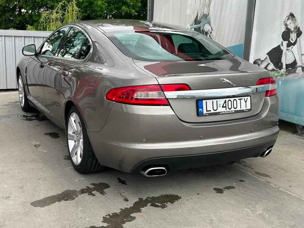 Zdjęcie: 2010 Jaguar XF
