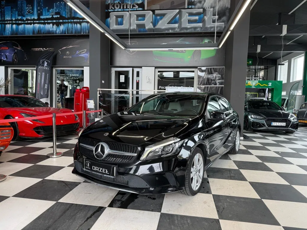 Zdjęcie: 2017 Mercedes-Benz A Klasa