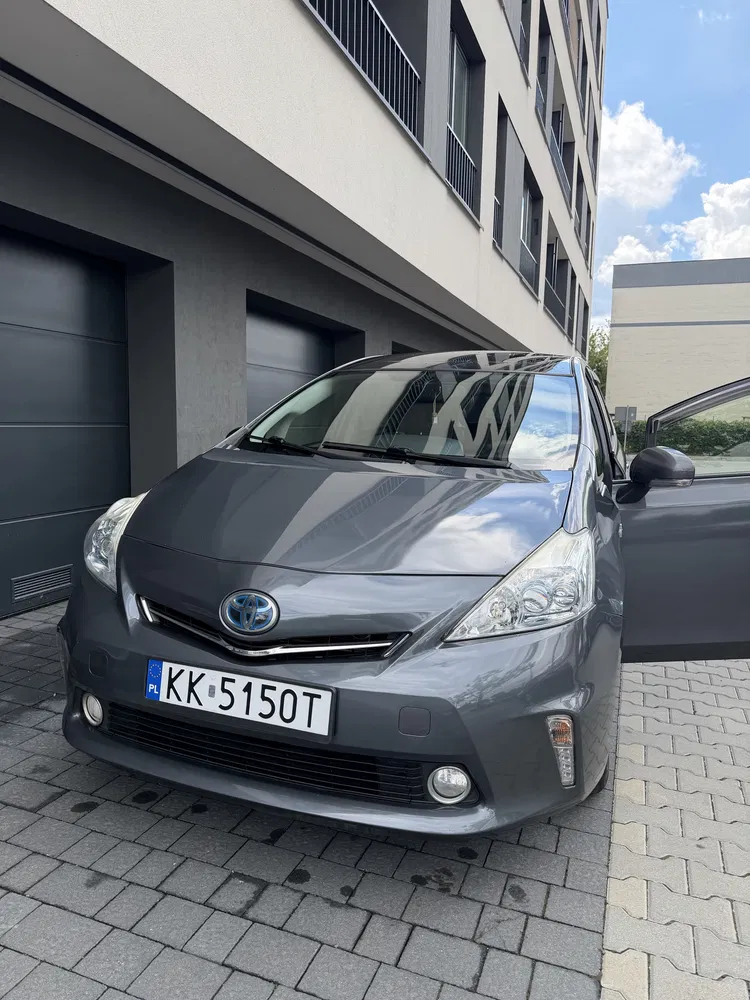 Zdjęcie: 2012 Toyota Prius+