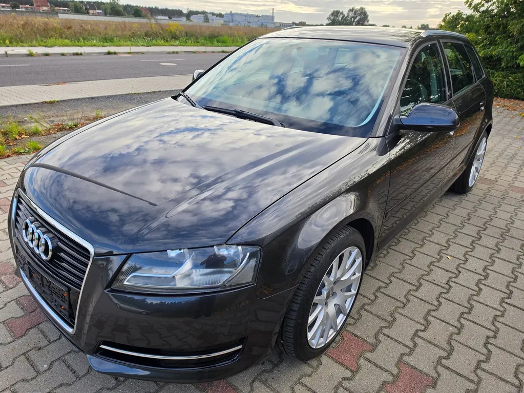 Zdjęcie: 2011 Audi A3 Sportback