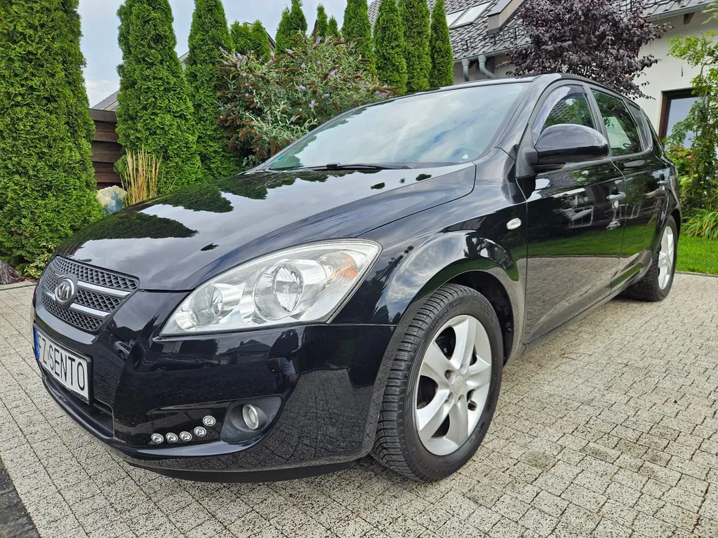 Zdjęcie: 2009 Kia Cee'd