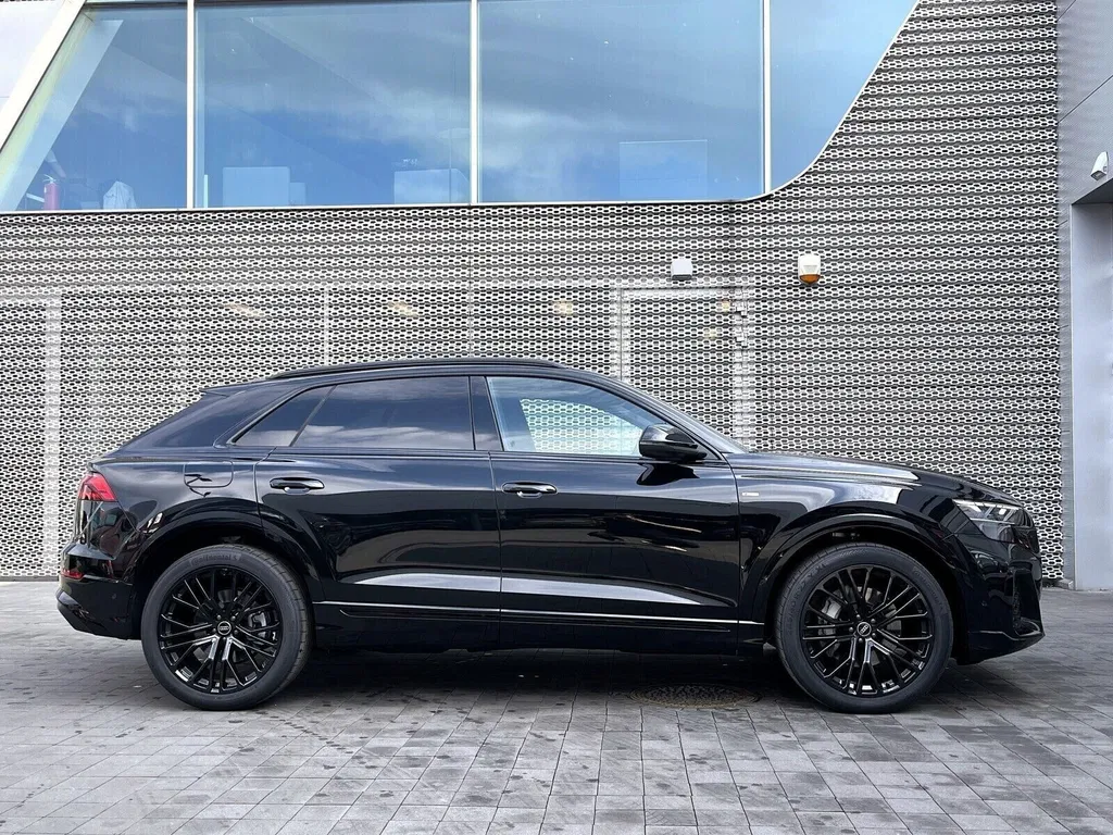 Zdjęcie: 2026 Audi Q8