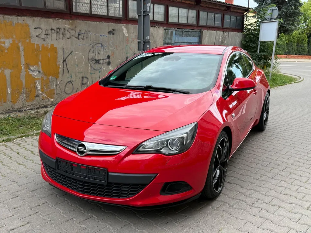 Zdjęcie: 2012 Opel Astra