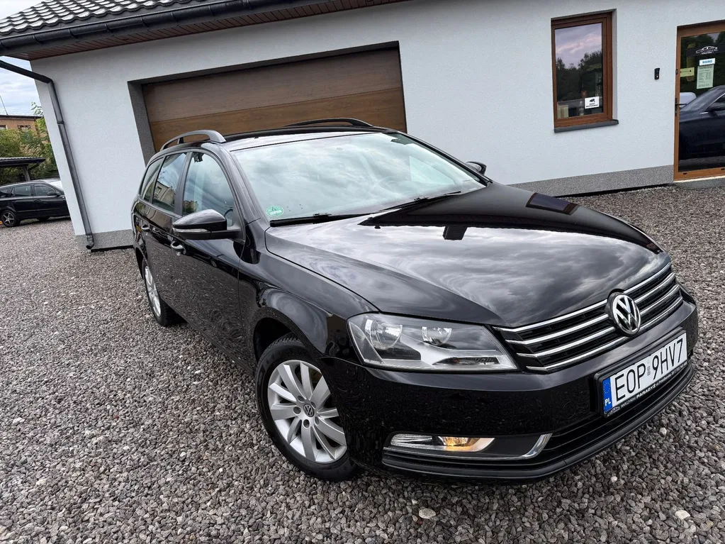 Zdjęcie: 2011 Volkswagen Passat