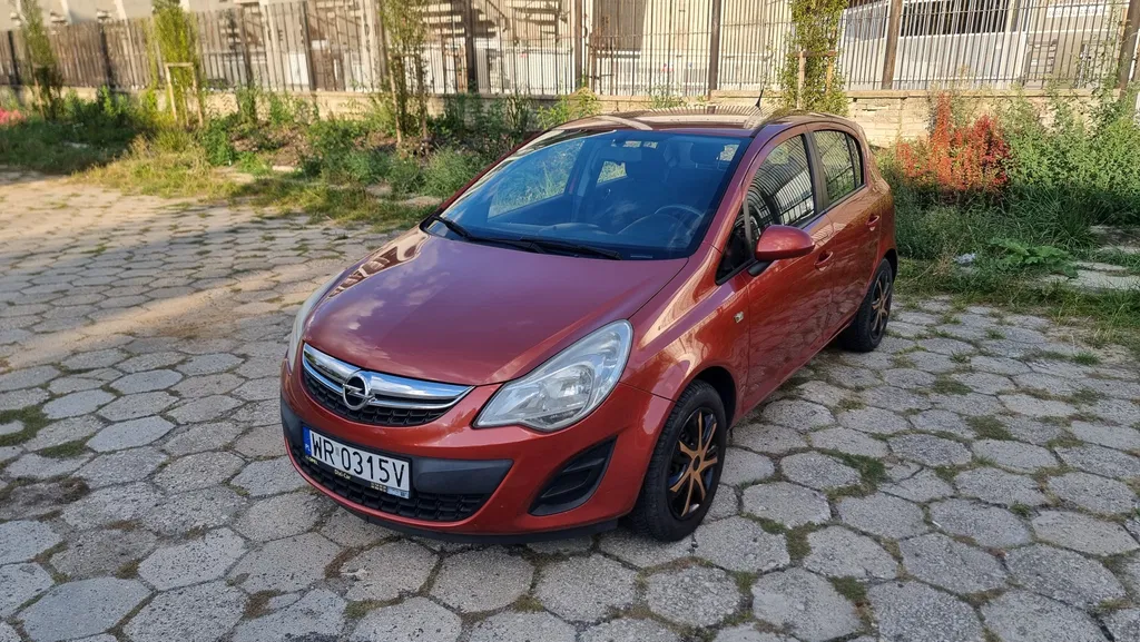 Zdjęcie: 2013 Opel Corsa