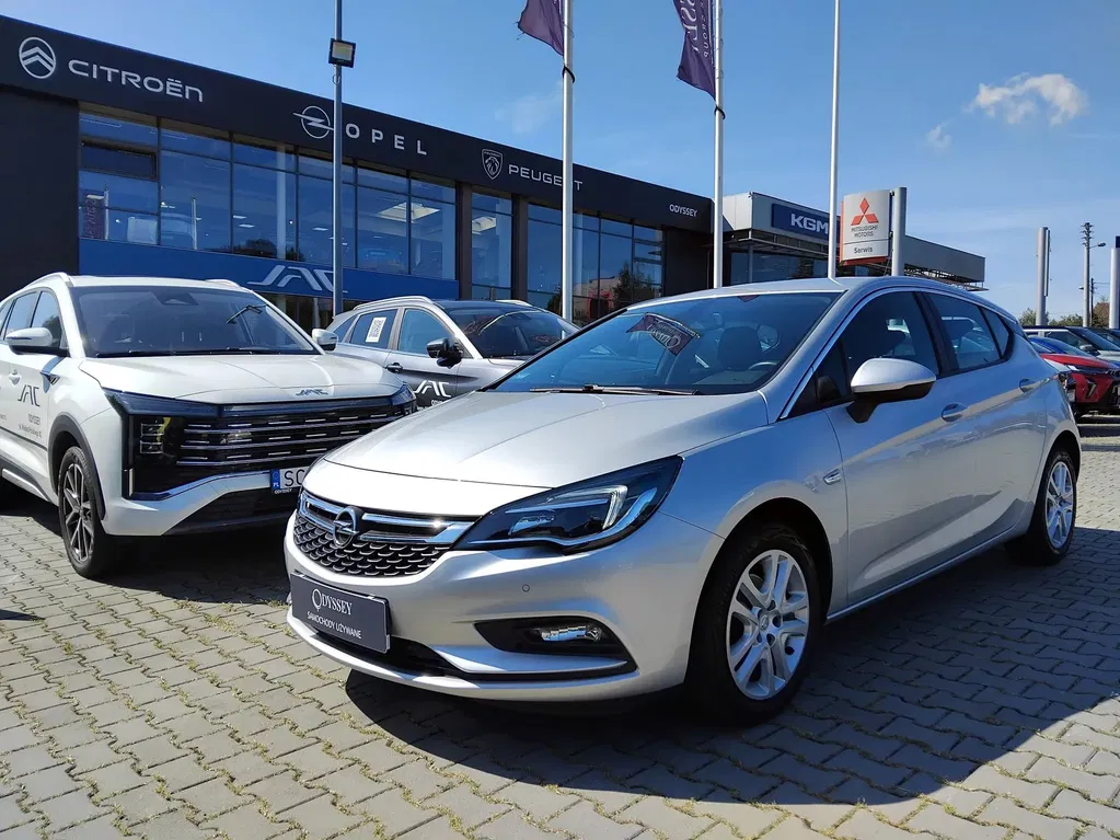 Zdjęcie: 2019 Opel Astra