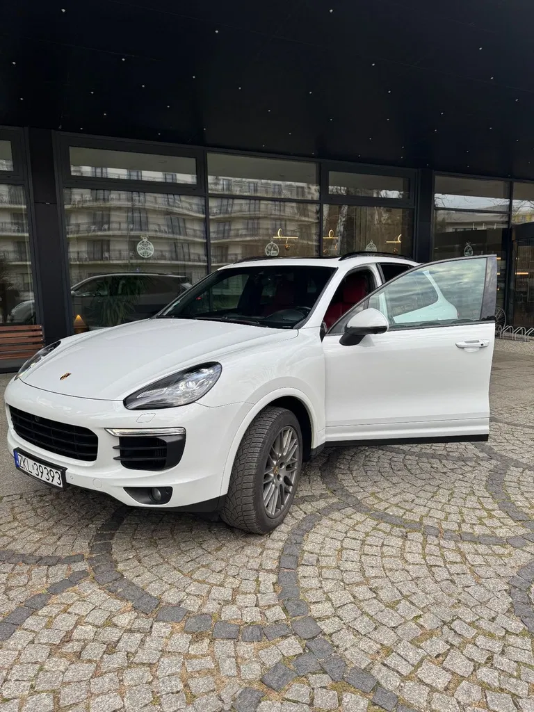 Zdjęcie: 2016 Porsche Cayenne