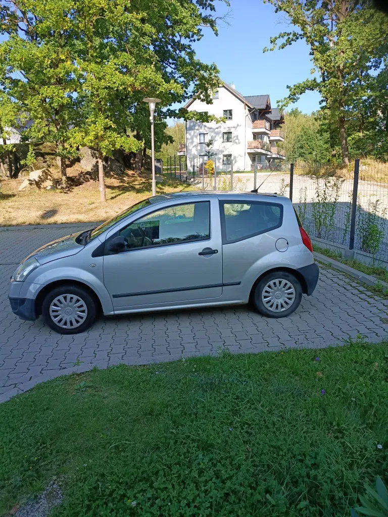 Zdjęcie: 2006 Citroen C2
