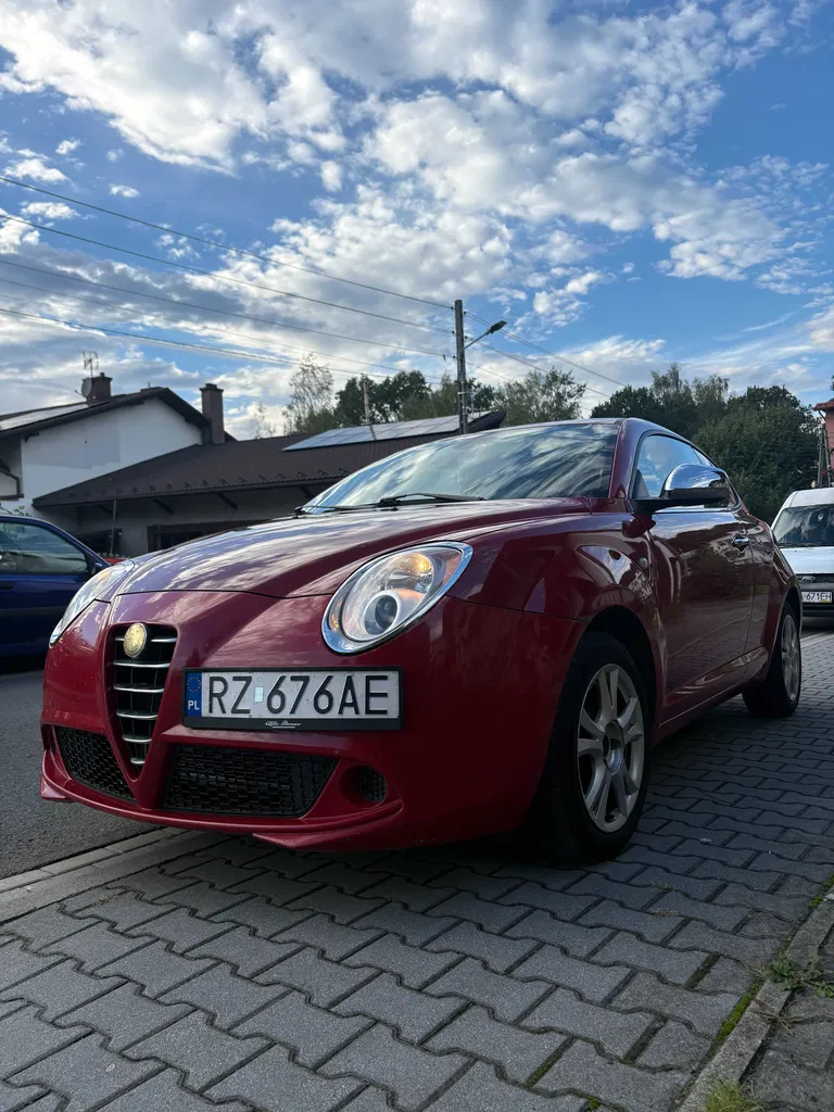 Zdjęcie: 2009 Alfa Romeo Mito