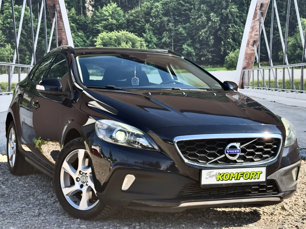 Zdjęcie: 2013 Volvo V40 Cross Country