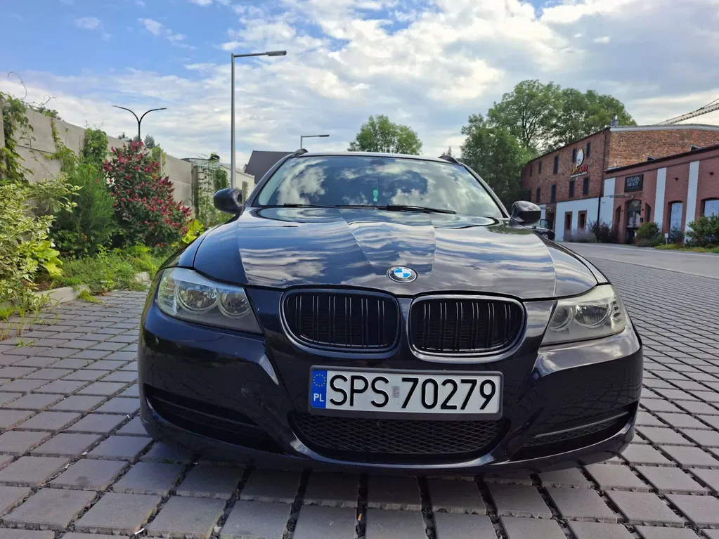 Zdjęcie: 2011 BMW Seria 3