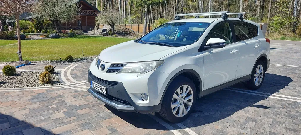 Zdjęcie: 2014 Toyota RAV-4
