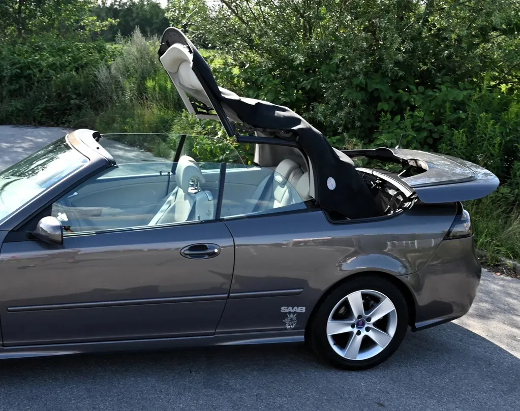Zdjęcie: 2008 Saab 9-3