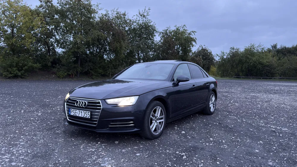 Zdjęcie: 2016 Audi A4Limousine