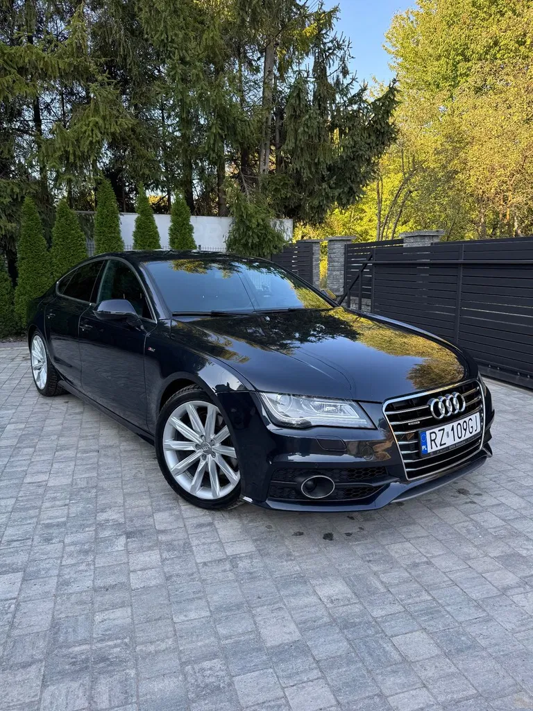 Zdjęcie: 2011 Audi A7 Sportback
