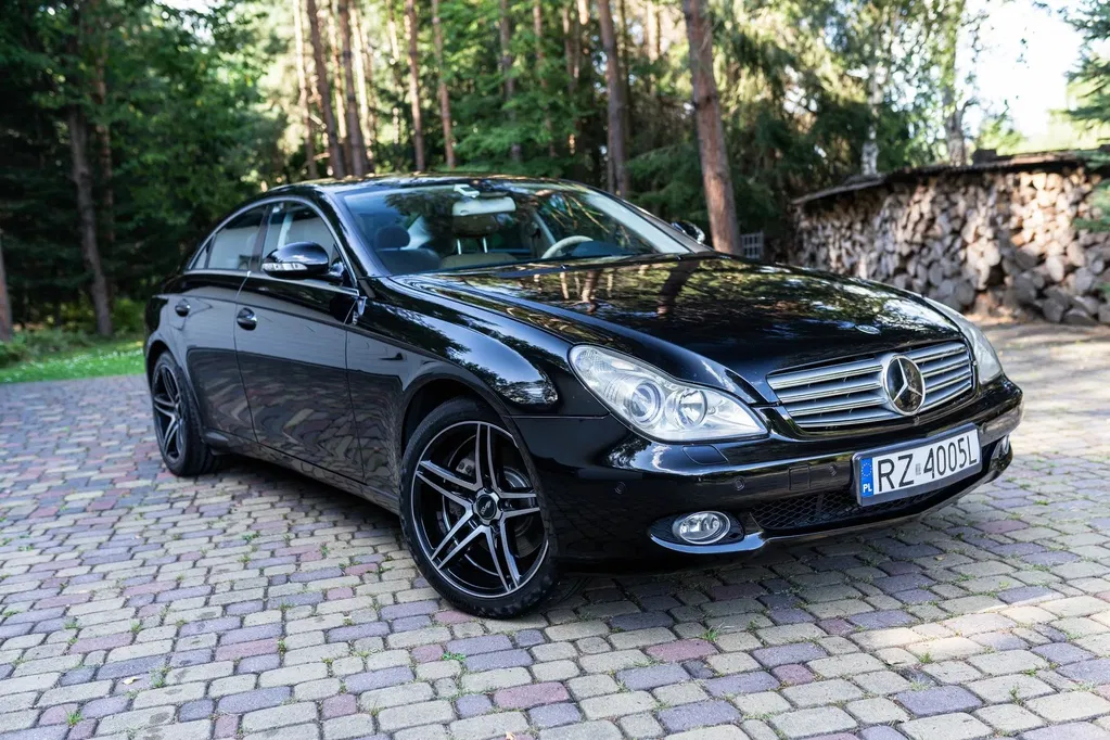 Zdjęcie: 2005 Mercedes-Benz CLS Klasa