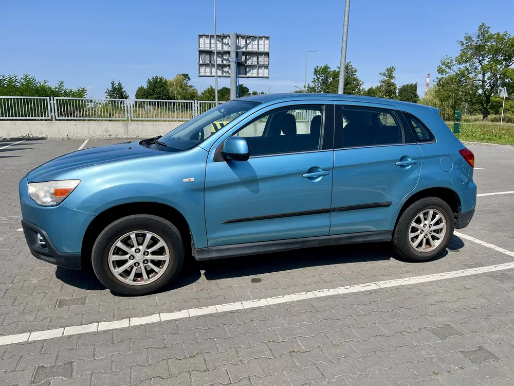Zdjęcie: 2010 Mitsubishi ASX