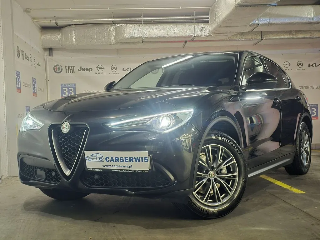 Zdjęcie: 2021 Alfa Romeo Stelvio