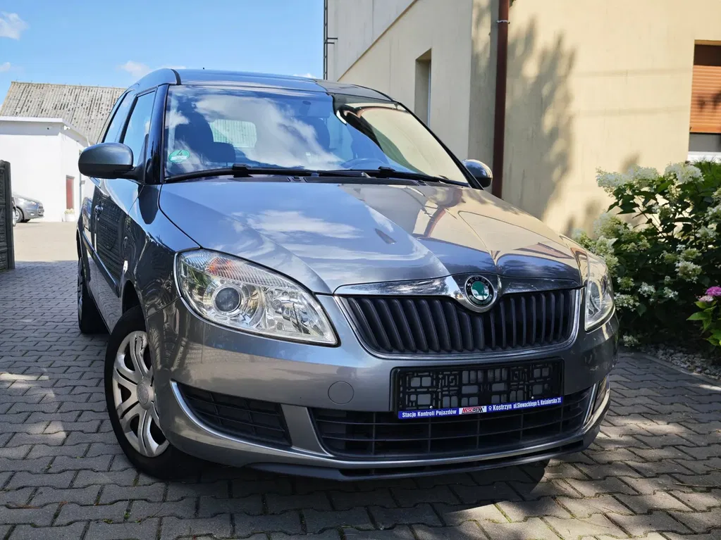 Zdjęcie: 2011 Skoda Roomster