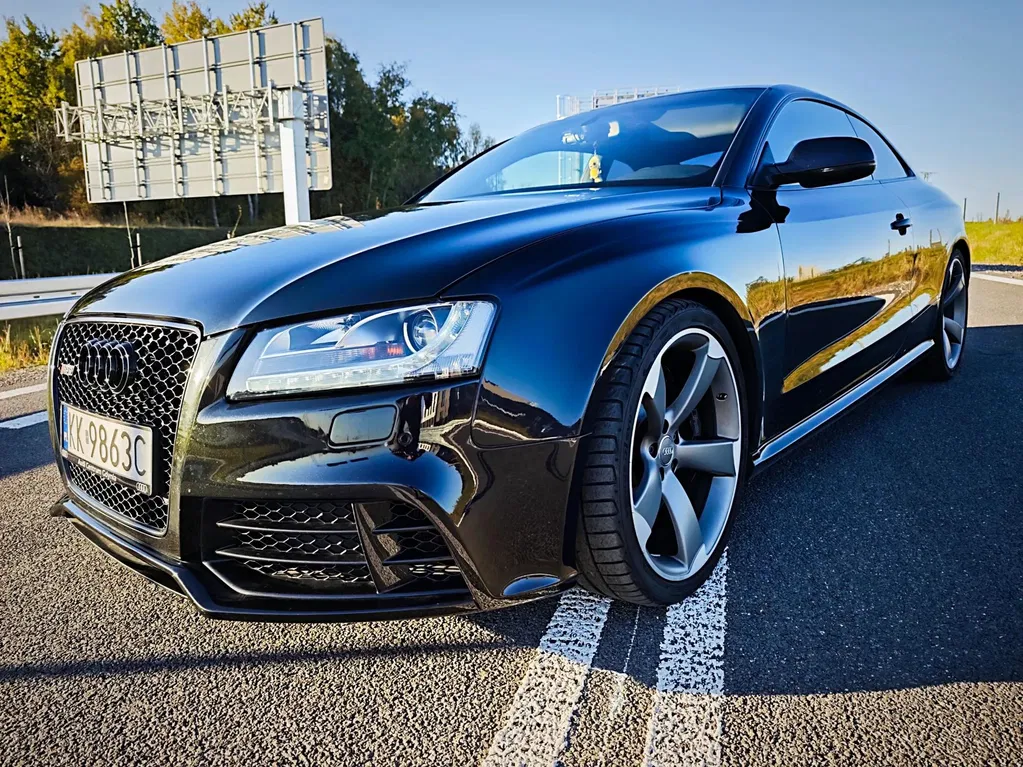 Zdjęcie: 2010 Audi RS5 Coupé