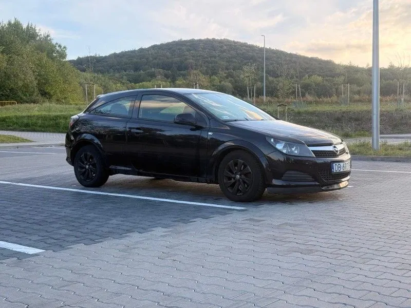 Zdjęcie: 2009 Opel Astra