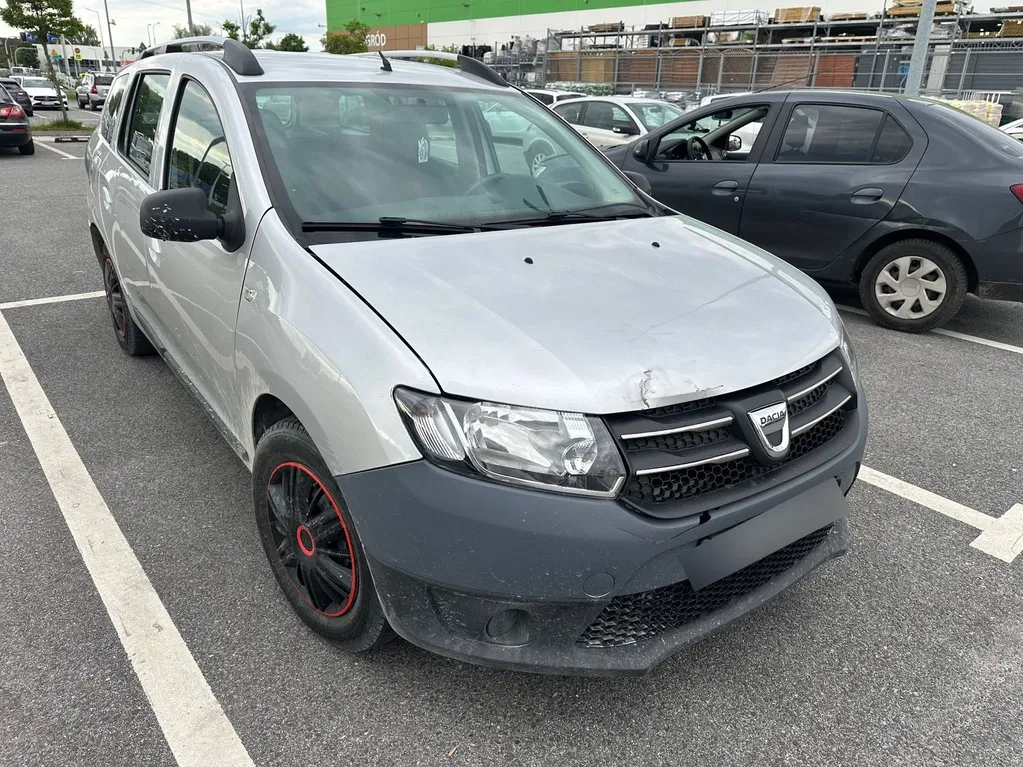 Zdjęcie: 2016 Dacia Logan