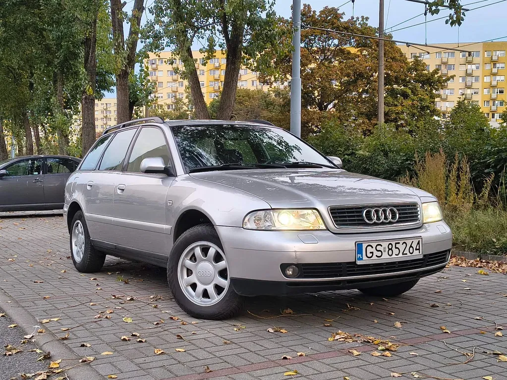 Zdjęcie: 1999 Audi A4 Avant