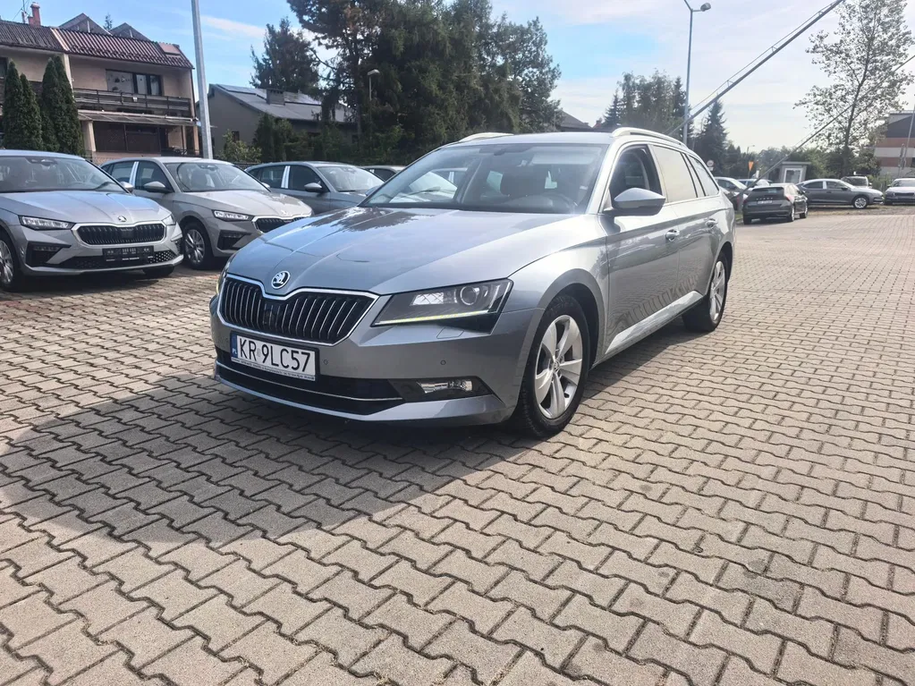 Zdjęcie: 2019 Skoda Superb