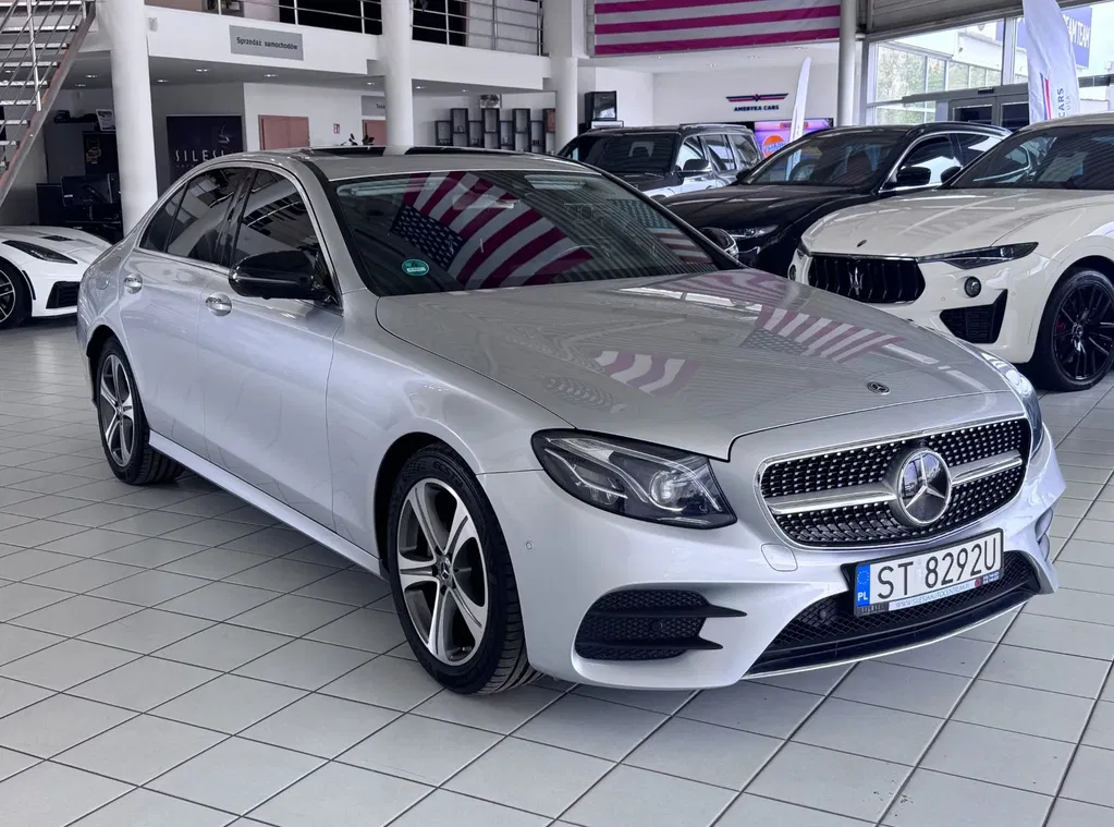 Zdjęcie: 2018 Mercedes-Benz E Klasa