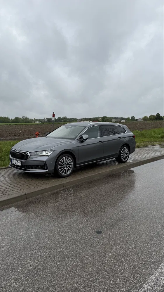 Zdjęcie: 2024 Skoda Superb