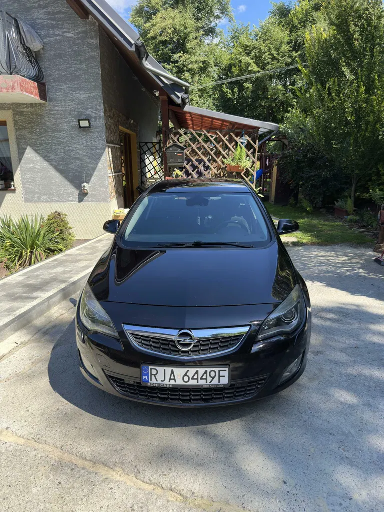 Zdjęcie: 2009 Opel Astra