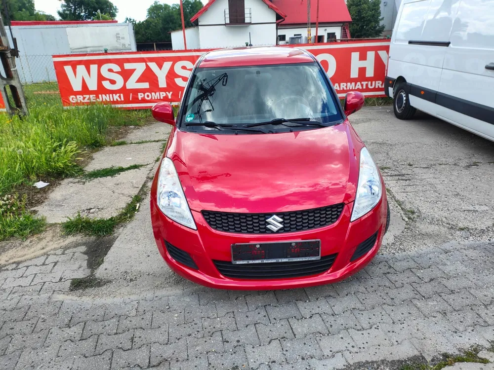 Zdjęcie: 2012 Suzuki Swift