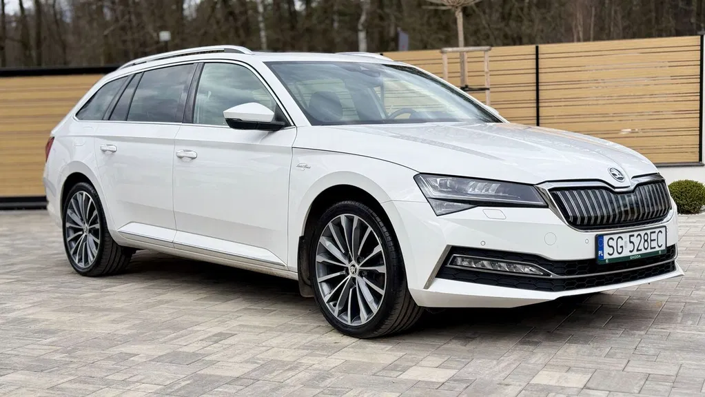 Zdjęcie: 2020 Skoda Superb