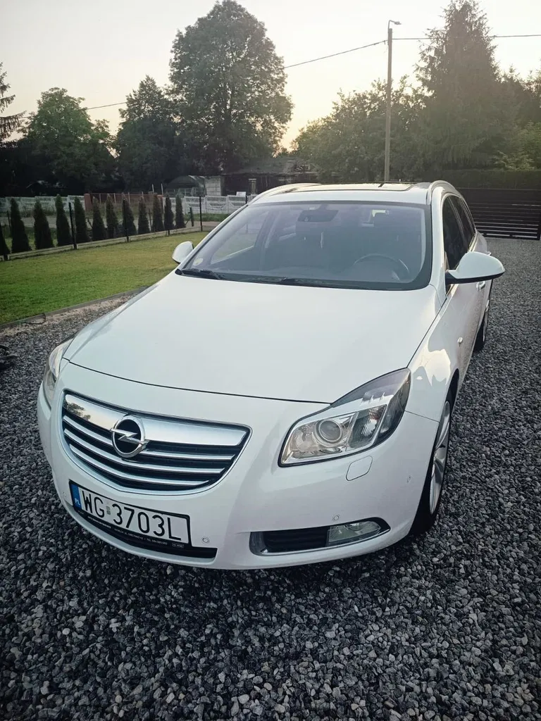 Zdjęcie: 2012 Opel Insignia