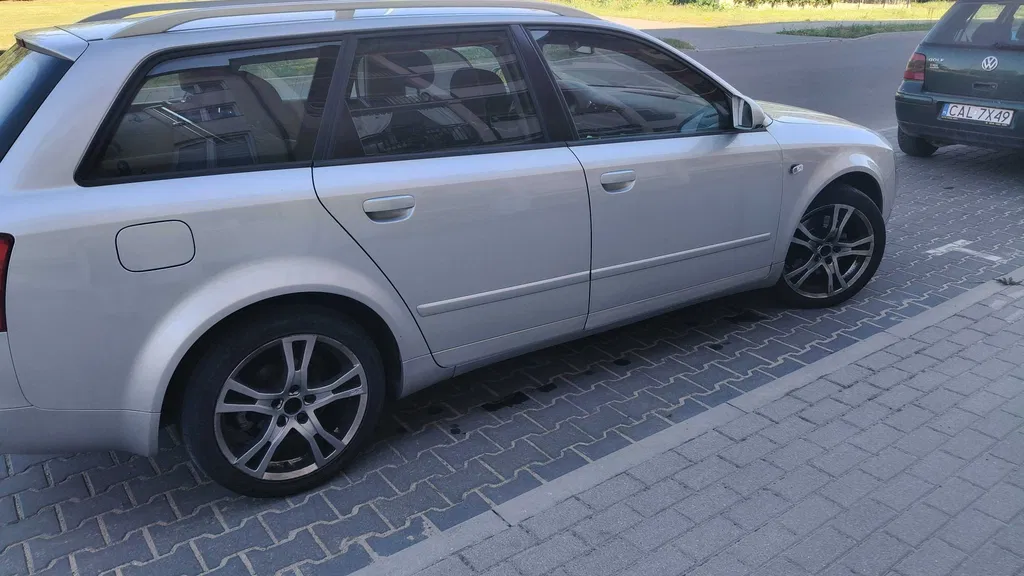 Zdjęcie: 2004 Audi A4 Avant