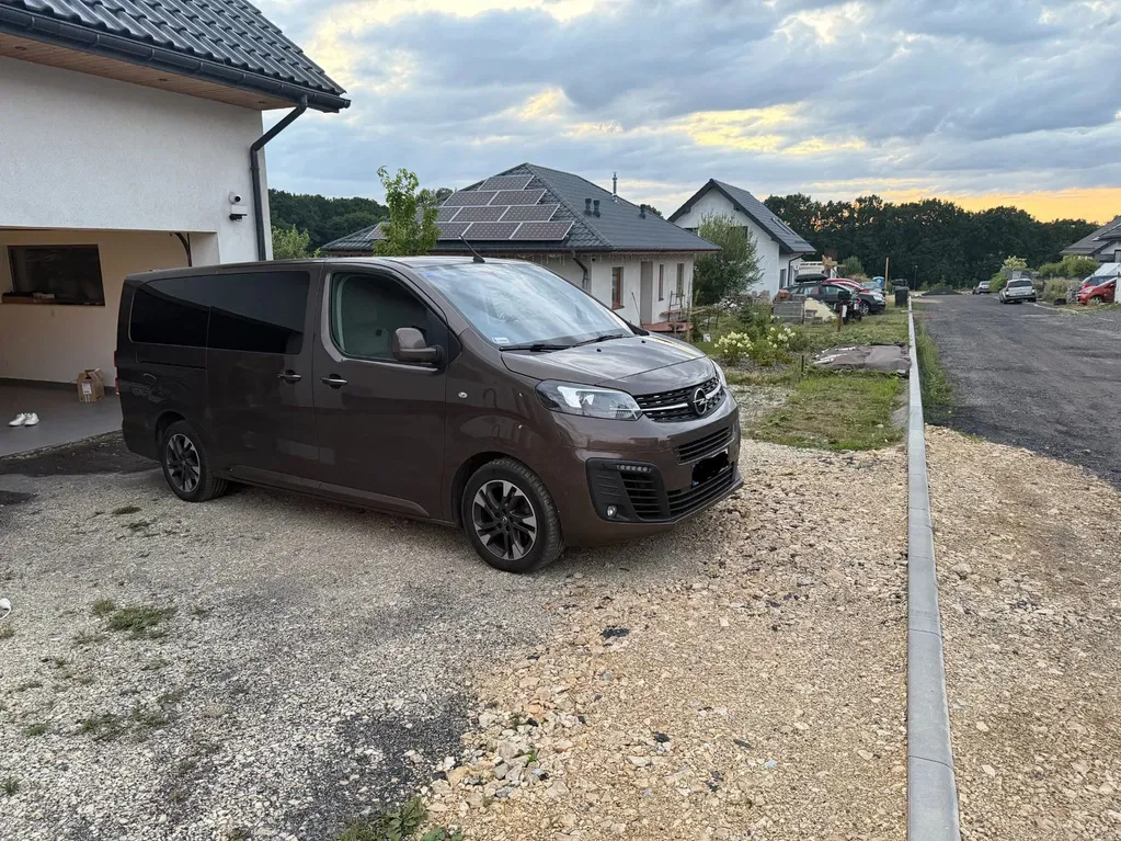 Zdjęcie: 2019 Opel Zafira