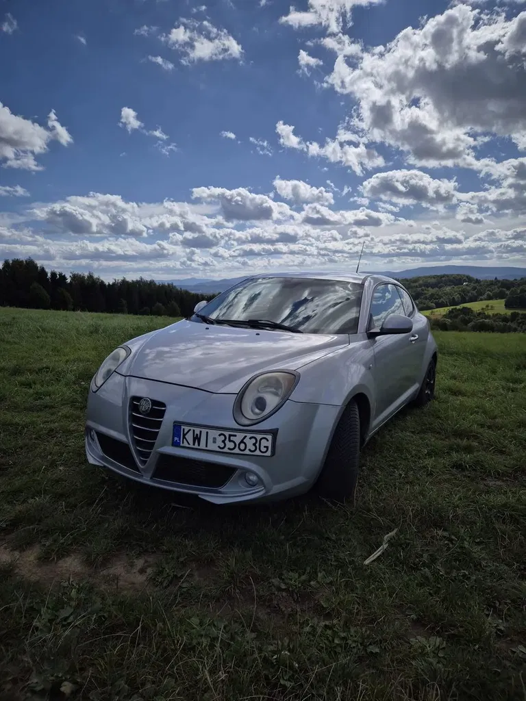 Zdjęcie: 2008 Alfa Romeo Mito