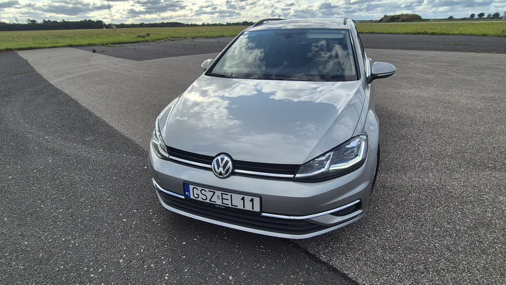 Zdjęcie: 2017 Volkswagen Golf Variant