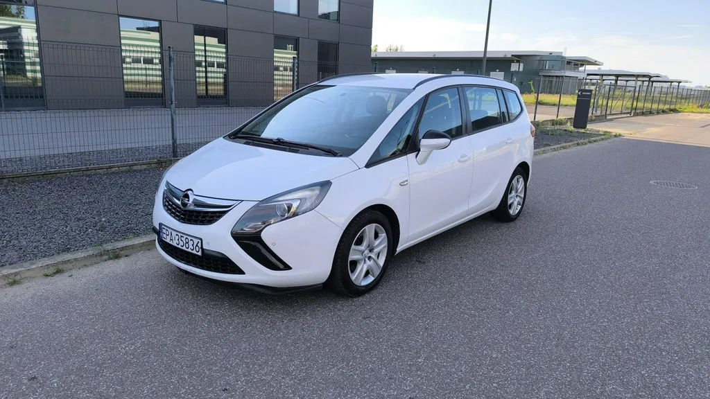 Zdjęcie: 2016 Opel Zafira