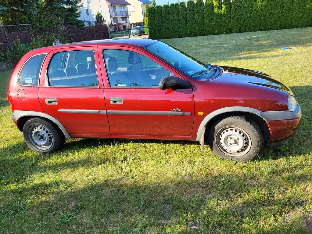 Zdjęcie: 1998 Opel Corsa