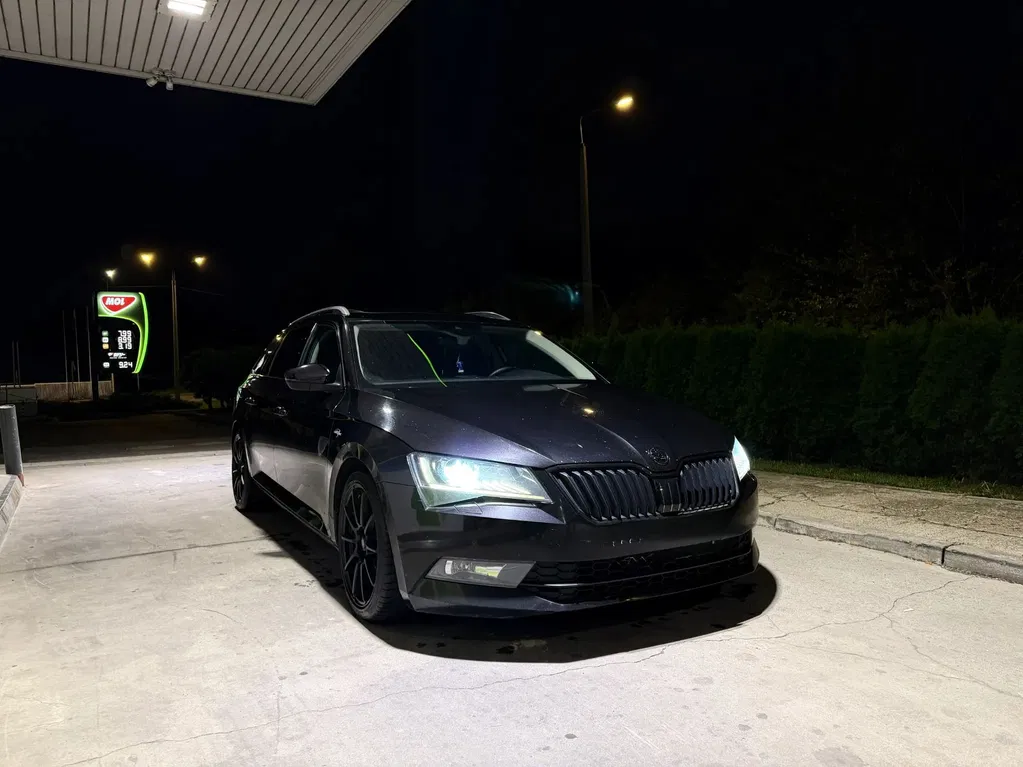 Zdjęcie: 2015 Skoda Superb