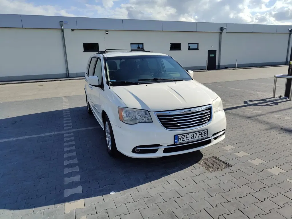 Zdjęcie: 2013 Chrysler Town & Country