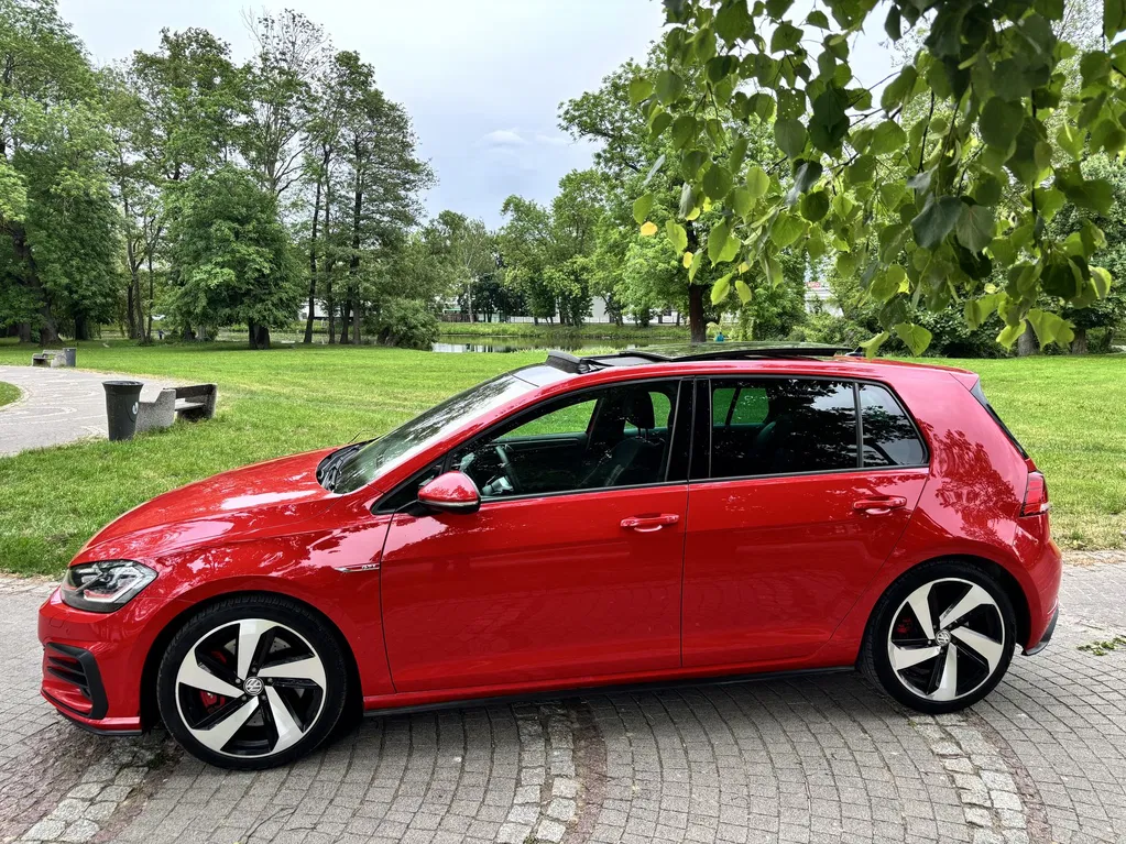 Zdjęcie: 2019 Volkswagen Golf