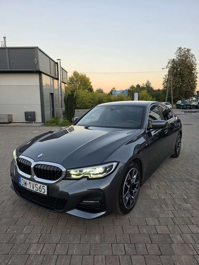 Zdjęcie: 2021 BMW Seria 3
