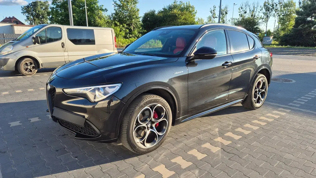 Zdjęcie: 2022 Alfa Romeo Stelvio