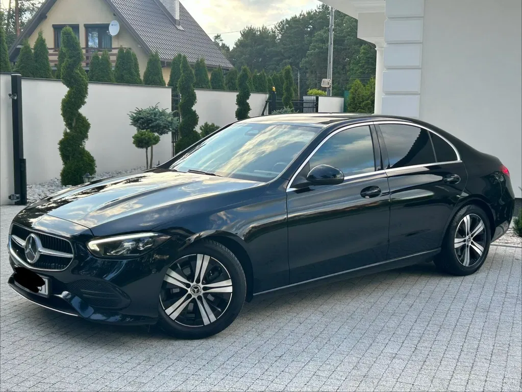 Zdjęcie: 2022 Mercedes-Benz C Klasa