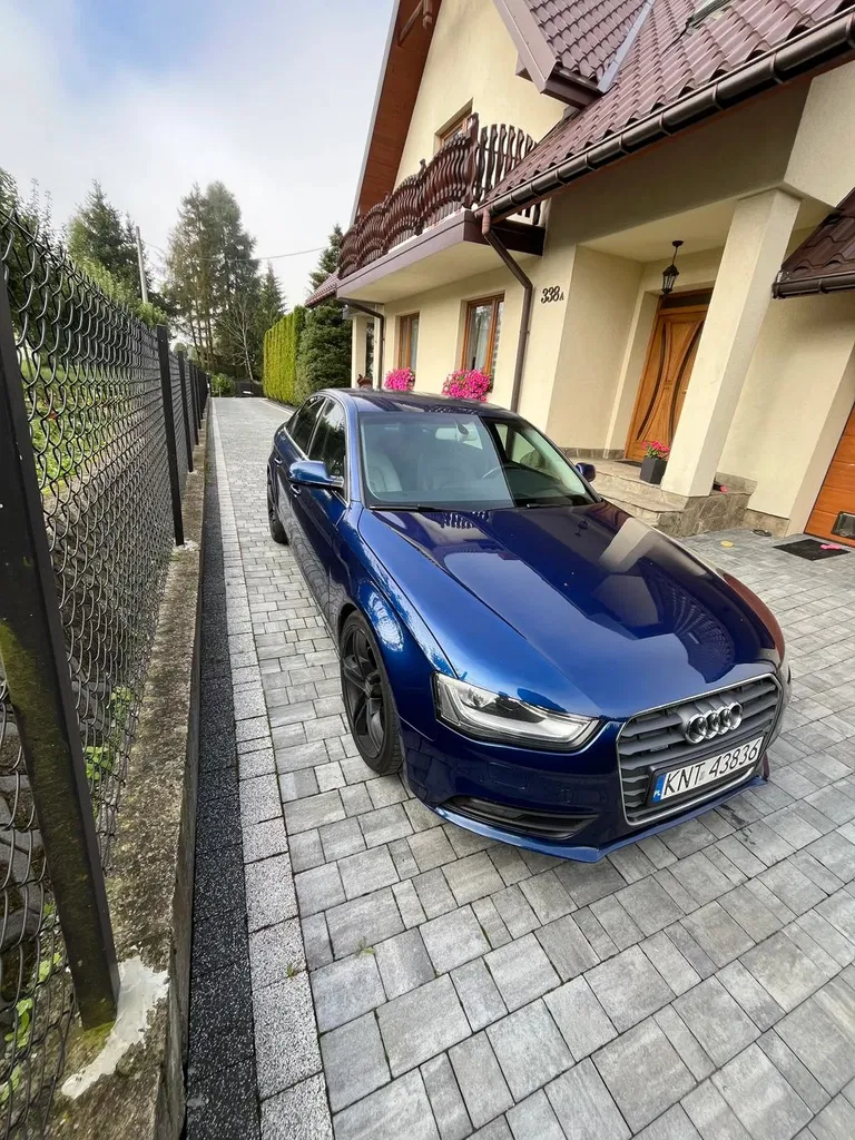 Zdjęcie: 2013 Audi A4Limousine